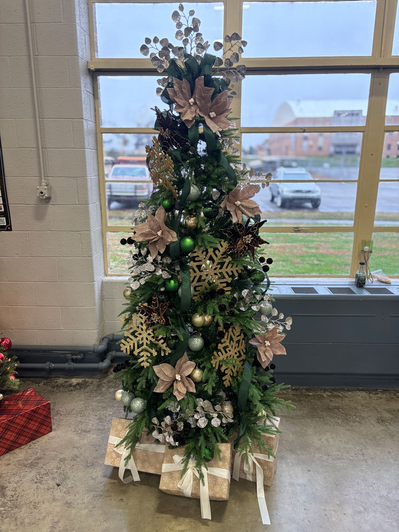 DCH’s Festival of Trees raises approximately $10,000 to support Perinatal Pathways